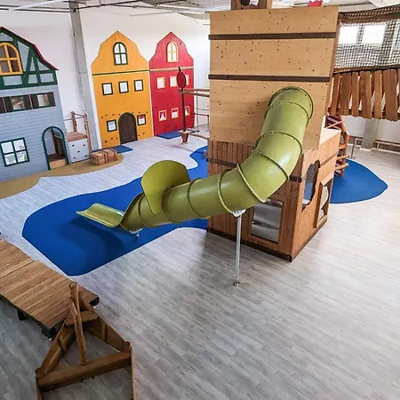 Prázdninový dům 4 Star In *
